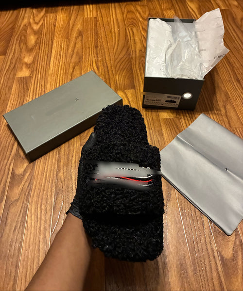 Balenci Slides